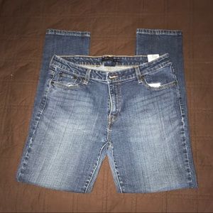 Levi’s straight leg jean